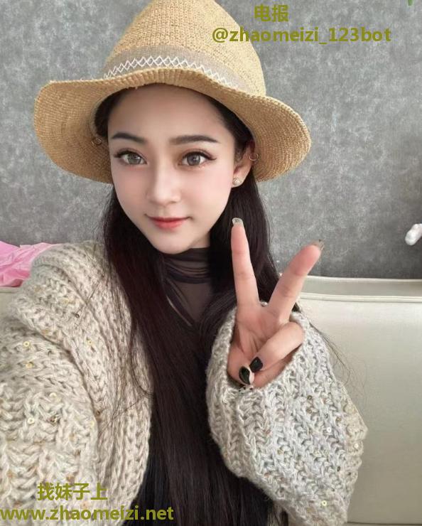东莞性感小迪丽热巴