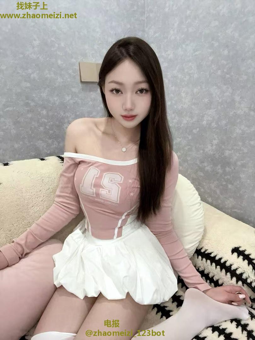 青岛苗条粉嫩小女友