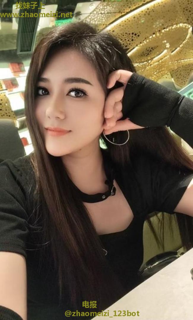 骚气大长腿人美活好会喷水
