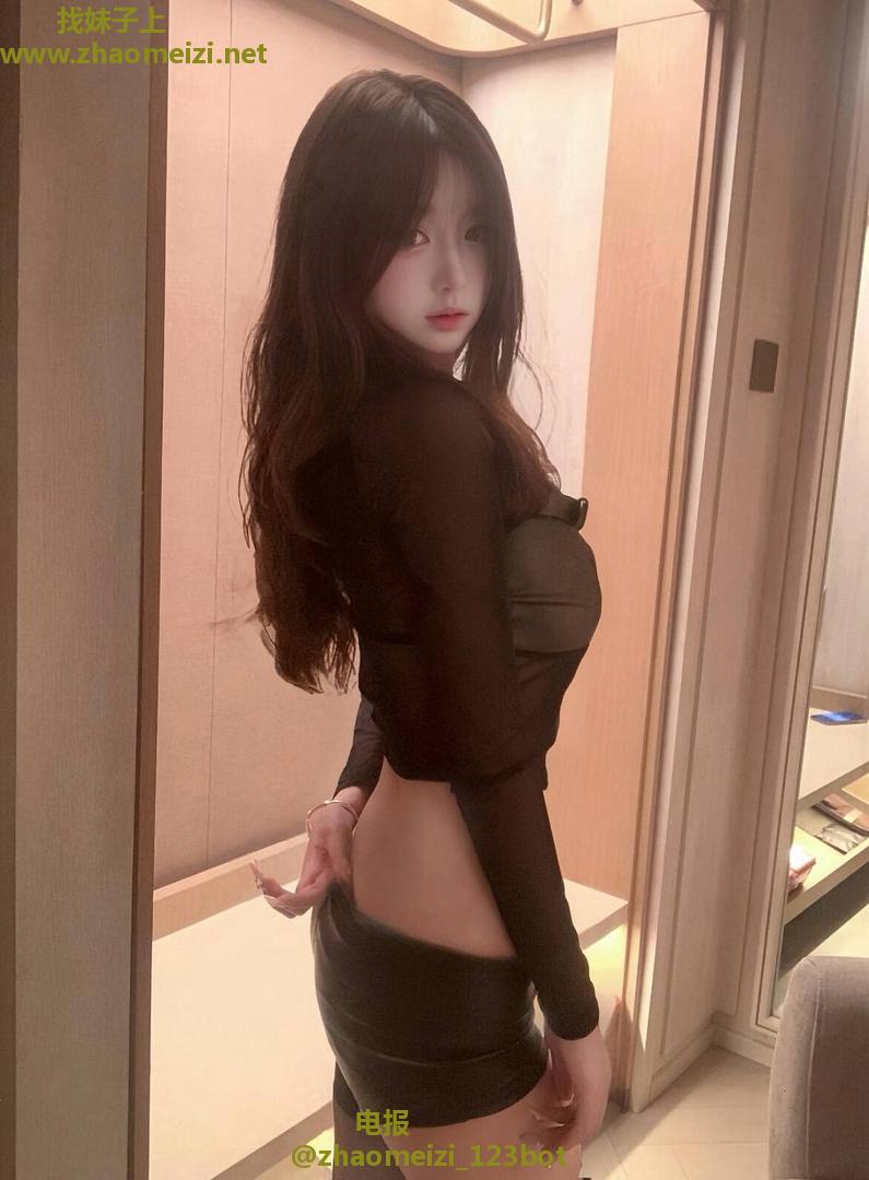 甜美清纯小妹