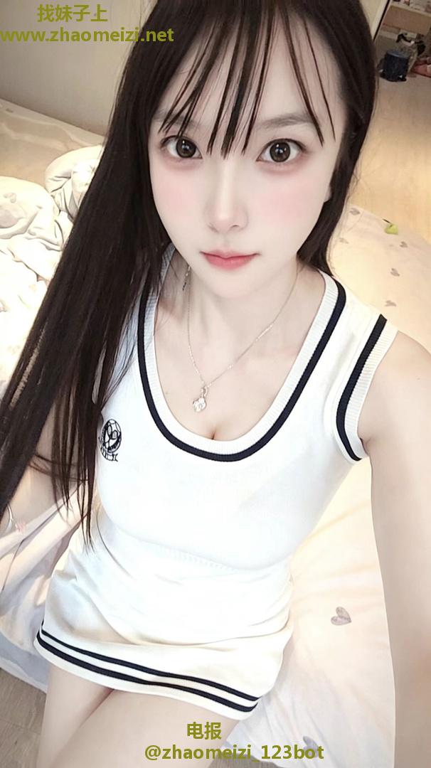 哺乳期宝妈青青