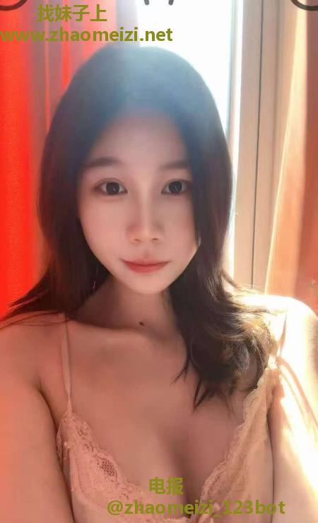 性感风骚的妍妍