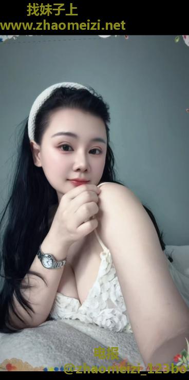 性感妩媚大胸美女