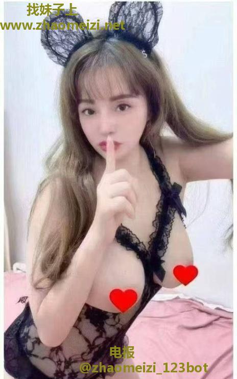 火辣E奶大胸姐姐