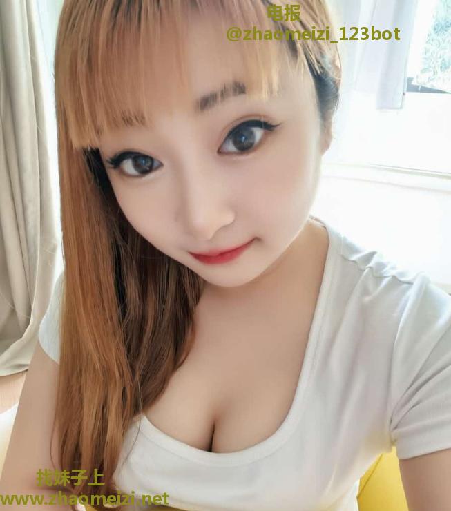 微胖紧比小骚货