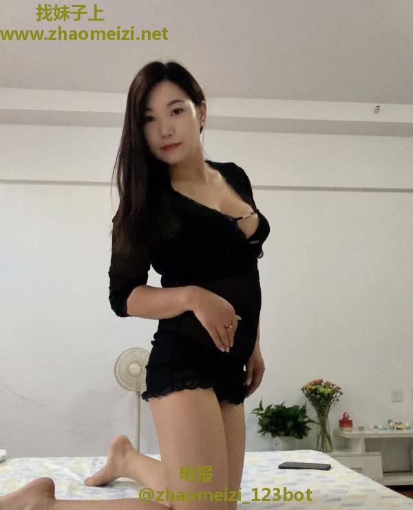 F奶服务系熟女