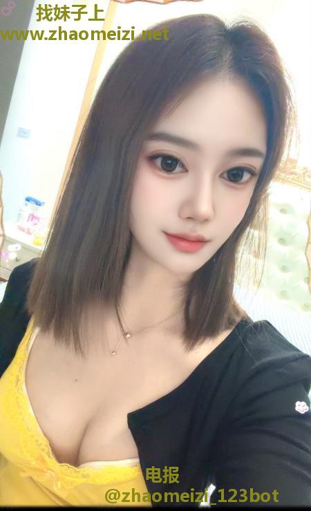 会玩角色扮演的御姐
