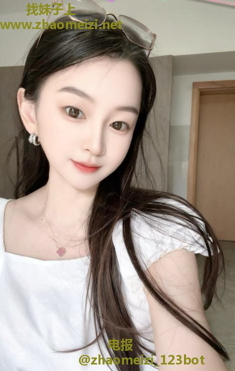 拱墅果果小女友