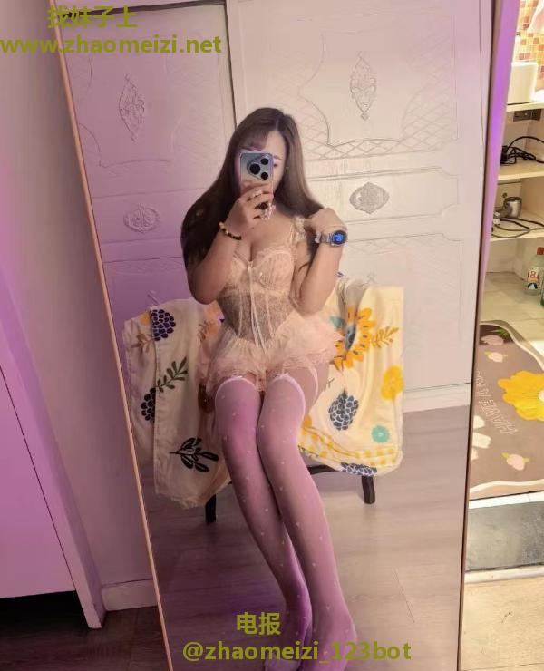 汉阳性感美腿小兮