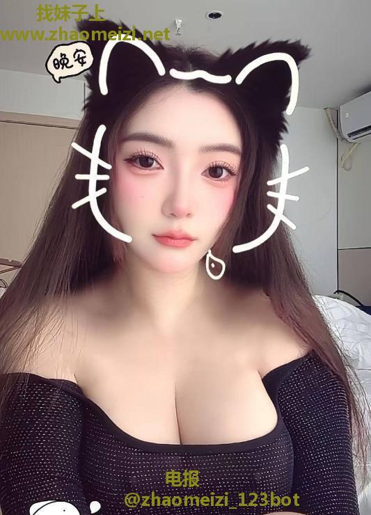 川音巨乳洛老师