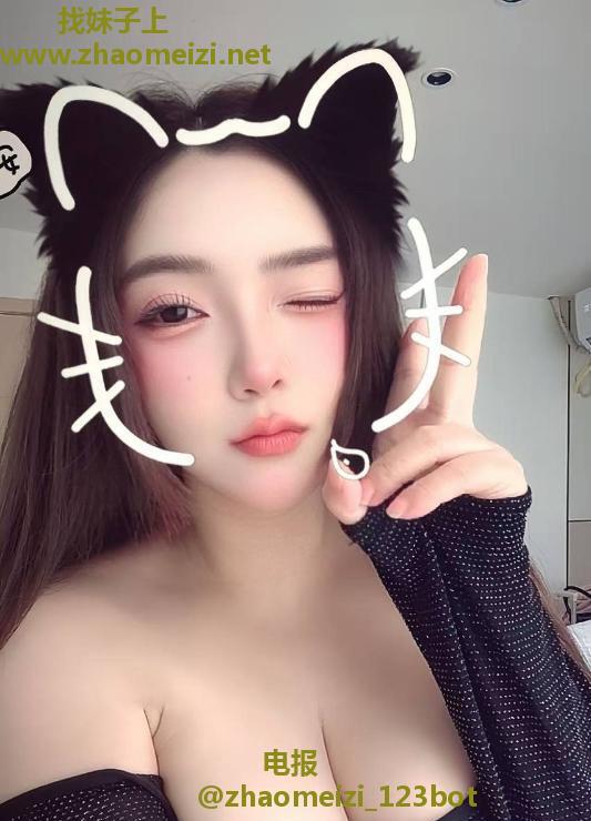 川音巨乳洛老师