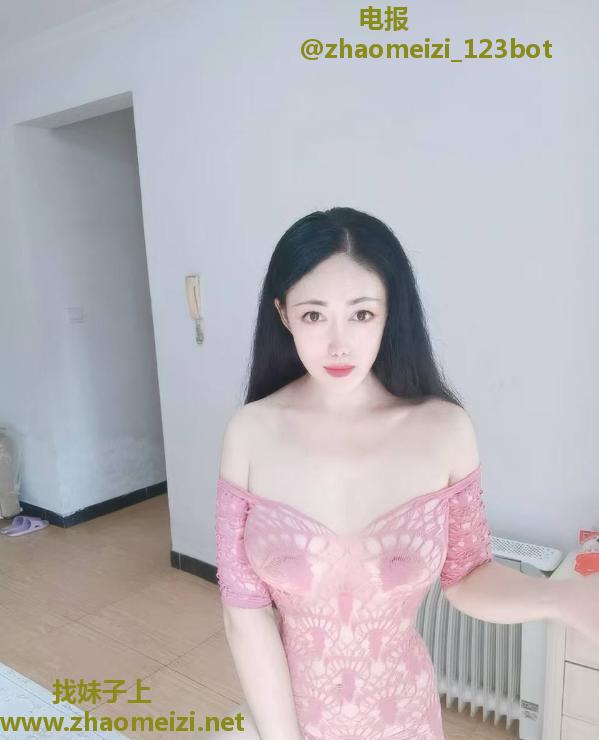 青羊身材苗条少妇