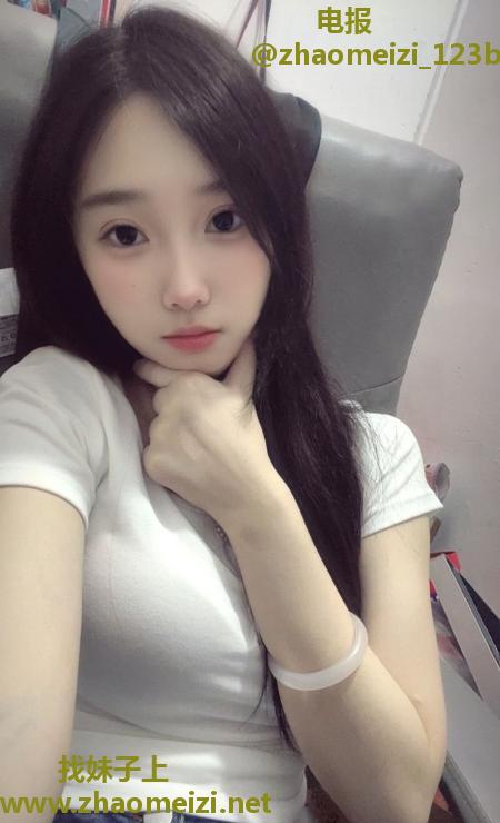 经开00后小萝莉