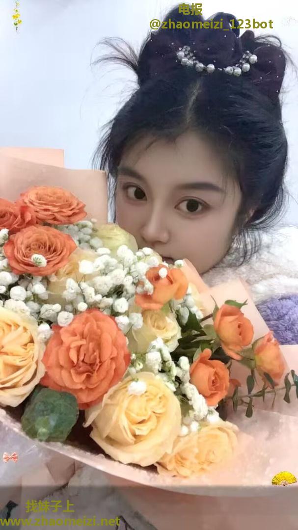 闵行三通蜜桃臀少妇