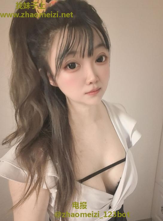 临平制服大胸诱惑