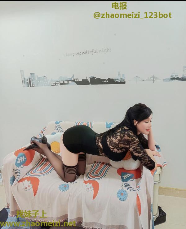 海珠大奶欲女