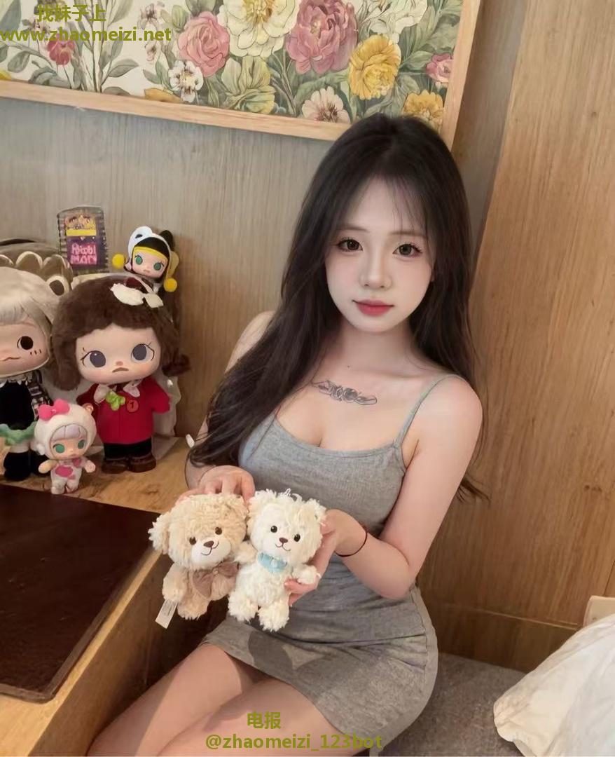 丰满泄火小嫩妹