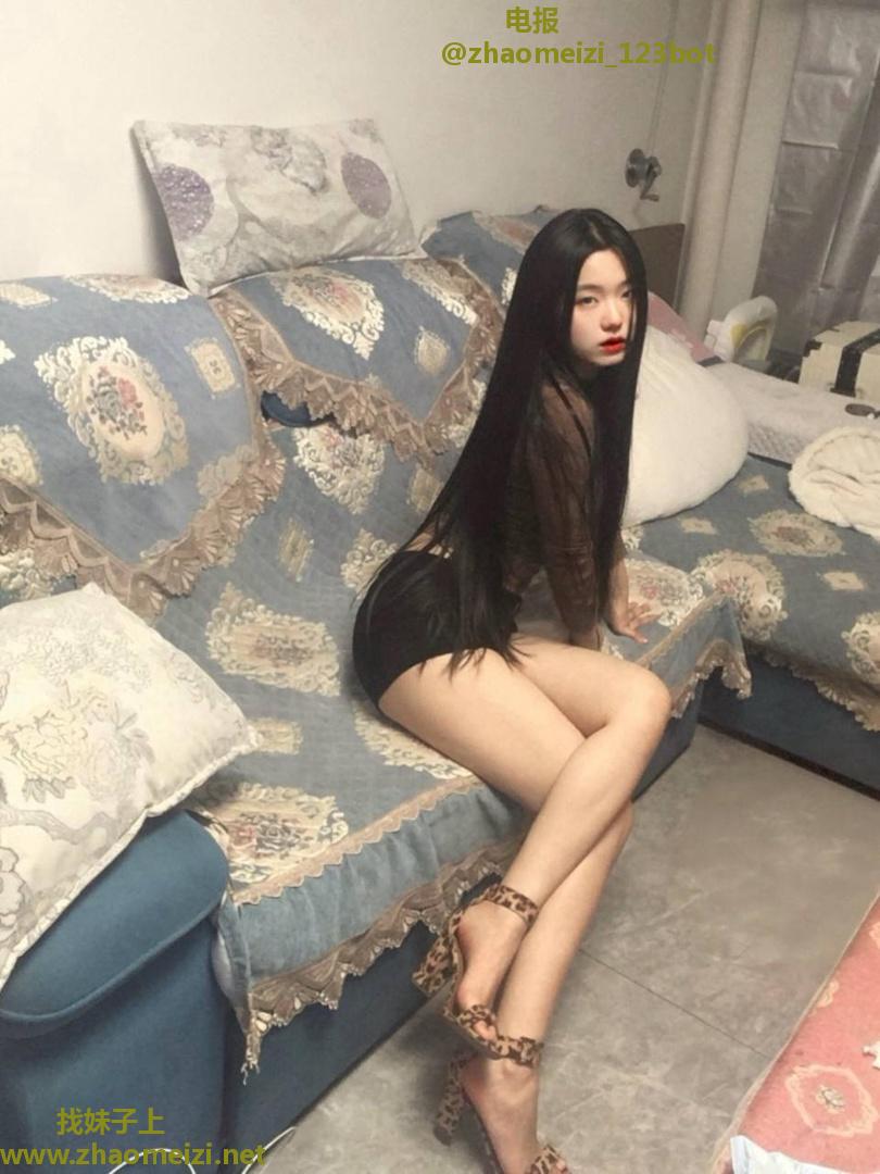 白银小姐姐