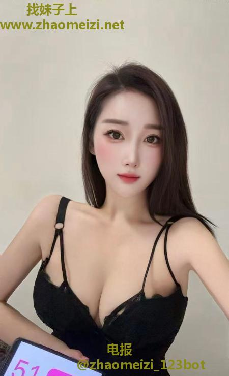 钱塘健身大胸美女
