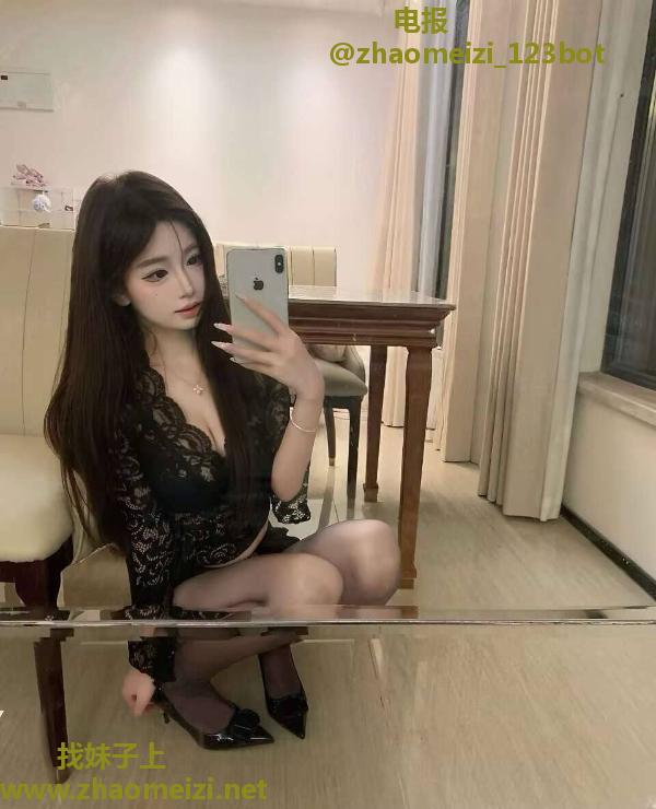 龙华极品高颜值嫩妹