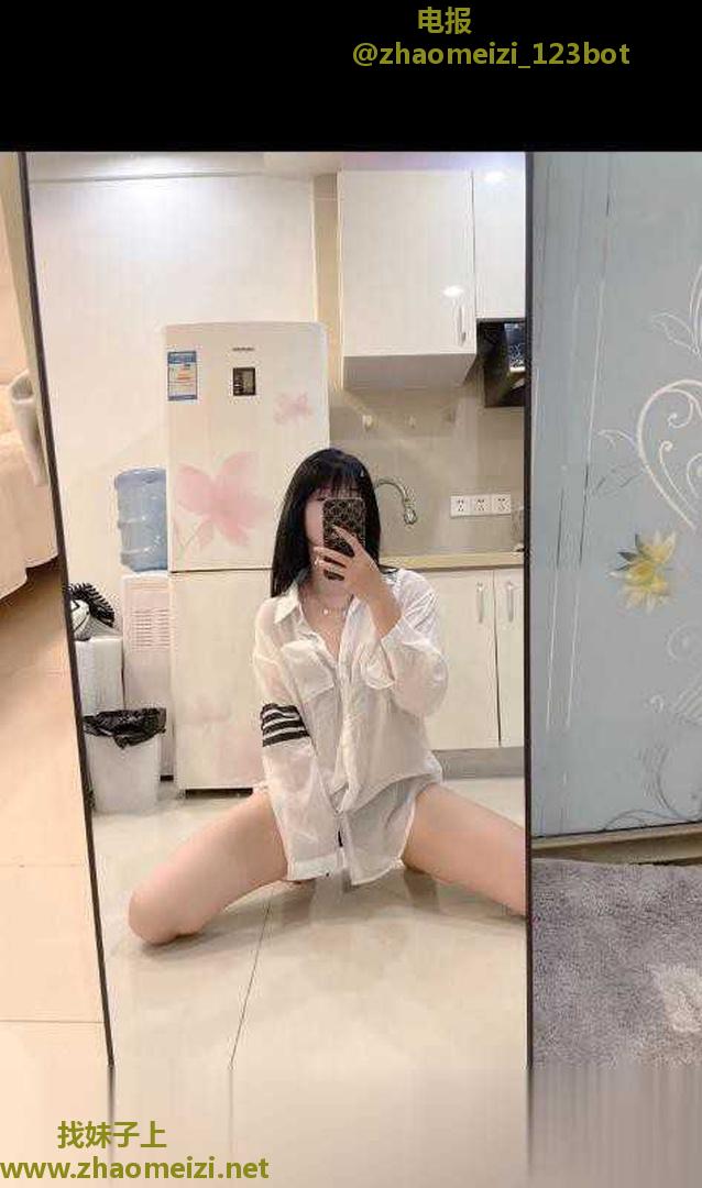 黑长直妹妹