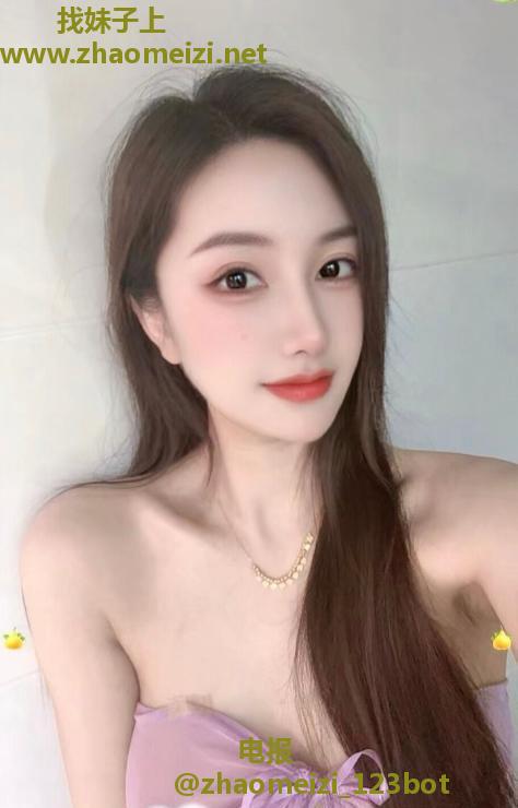 性感Selina御姐