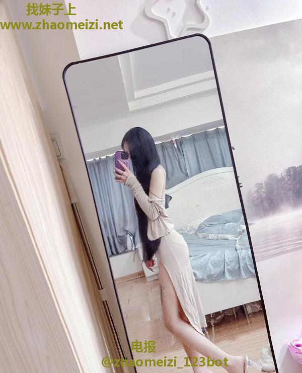 萝莉感美女