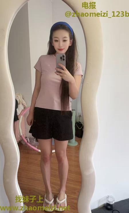 南站D奶小肉包老师