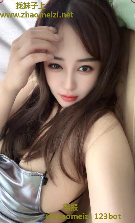 温柔大胸妹