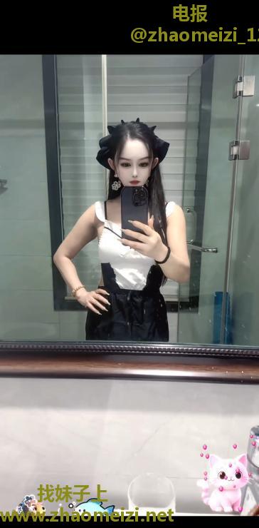 制服控的御姐