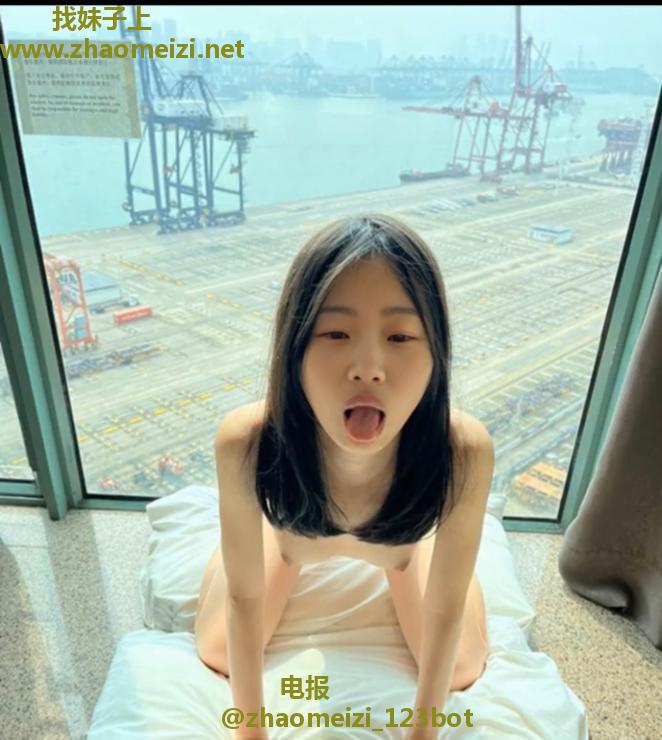 潮喷06年女孩梦梦