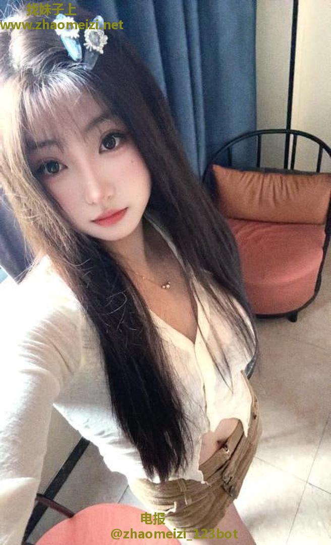 三亚妹妹🉑上门全套服务