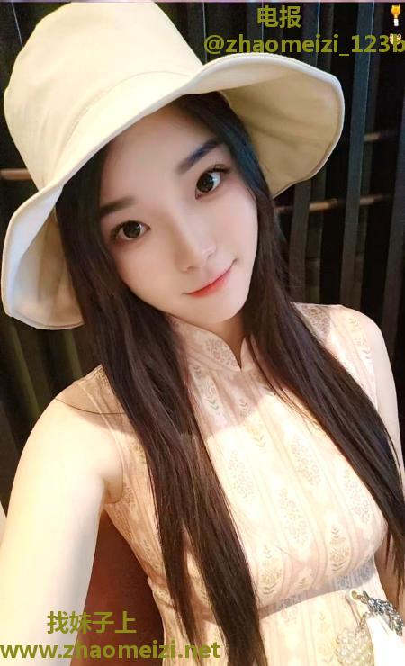 玲珑苗条高颜御姐