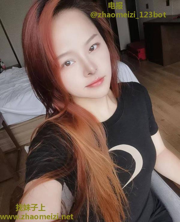 170健身骚御姐