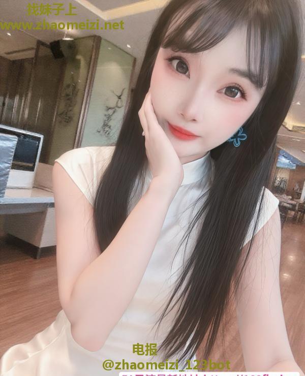 长腿模特兼职能舌吻
