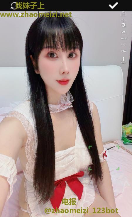 水床销魂少妇