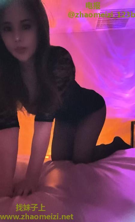 翘臀小蛮腰善意老师