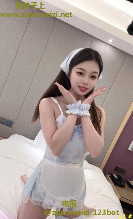 娇小呆呆萌