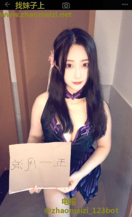 巨乳肥臀三通小姐姐
