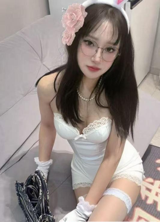 夫子庙眼镜骚妹
