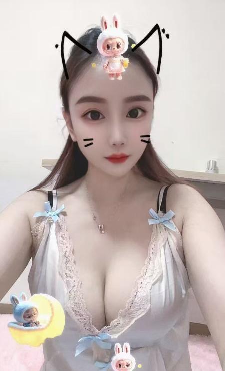 性感黑丝妹子