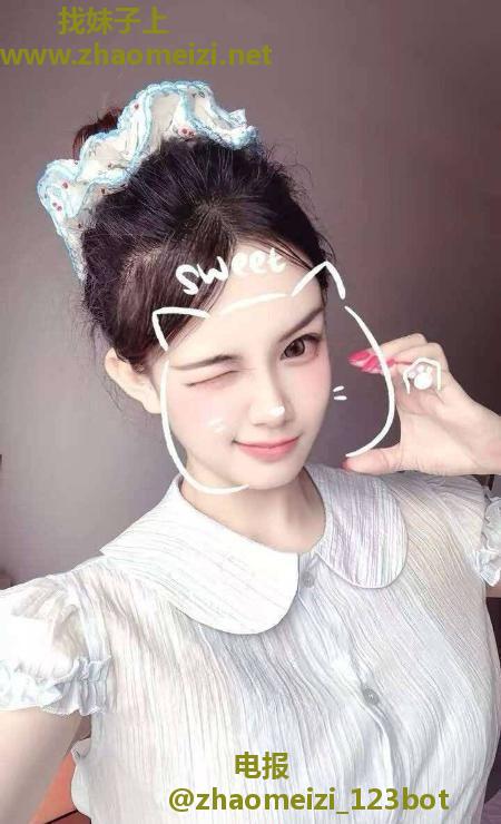 武侯三点粉嫩小萝莉
