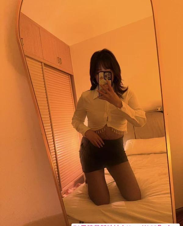 西山区巨乳少妇