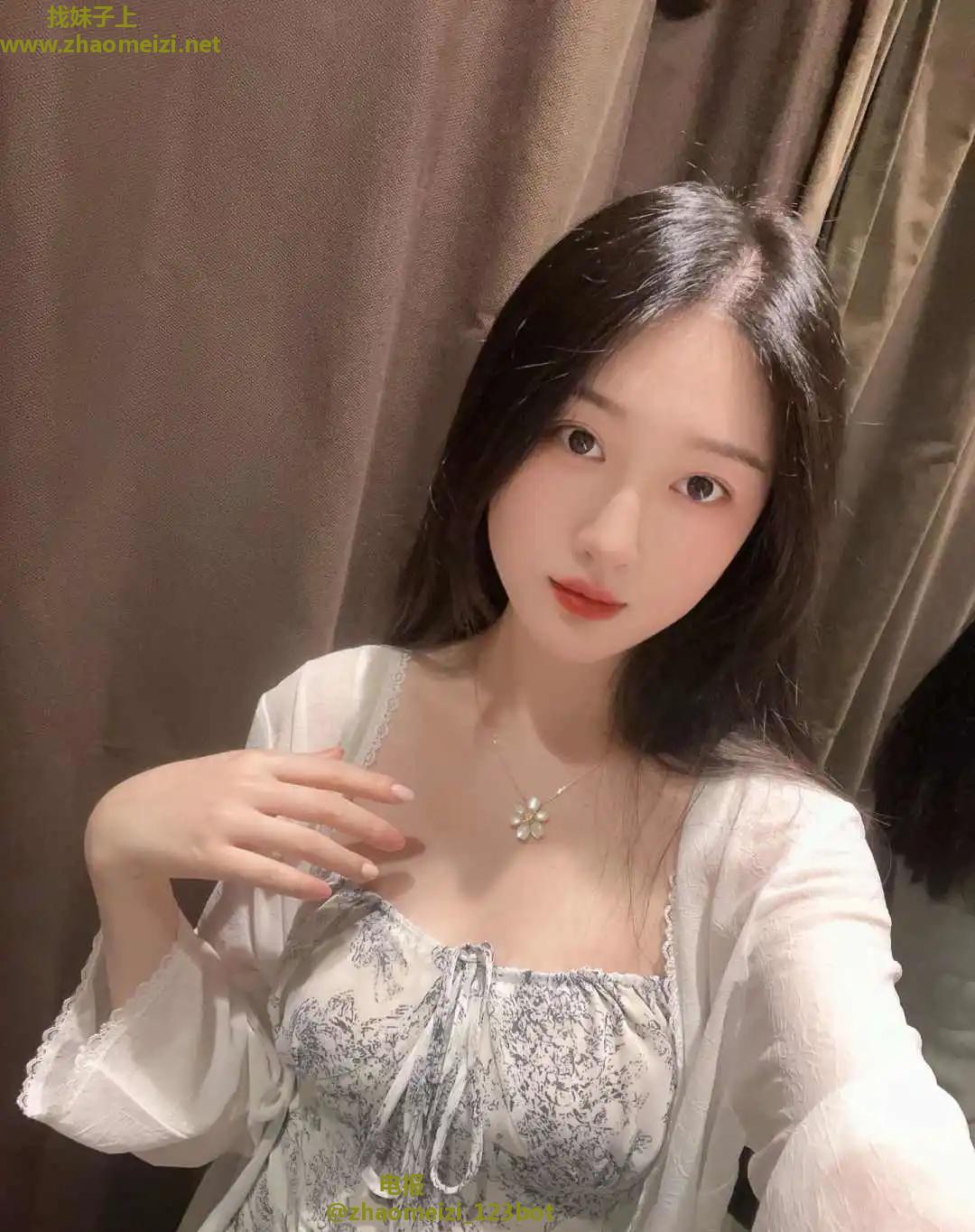 风骚性感小妹