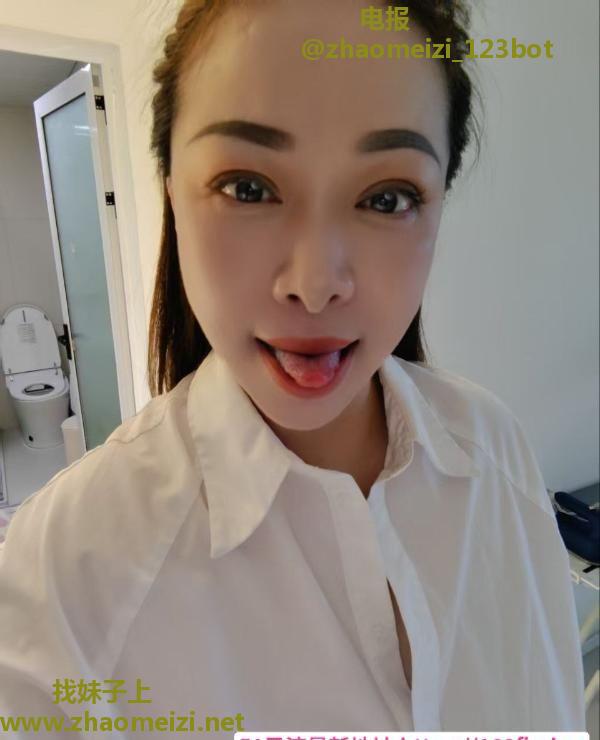 毒龙高手气质姐姐