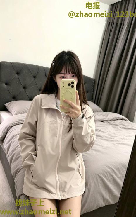 又纯又欲颜值女友老师