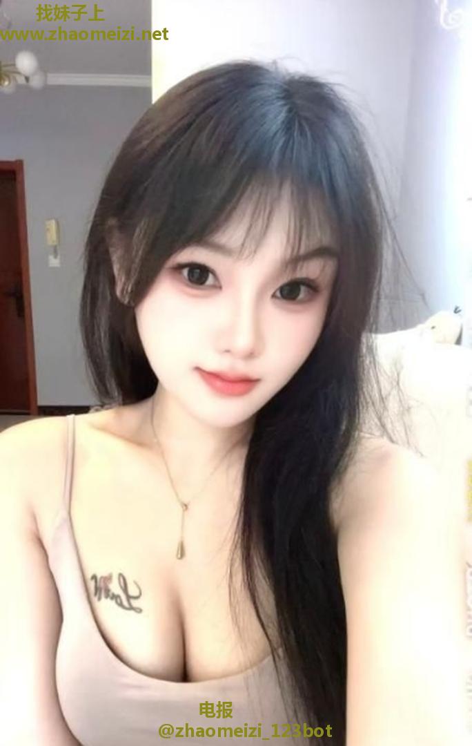 粉鲍逼紧妹妹多汁大奶诱人