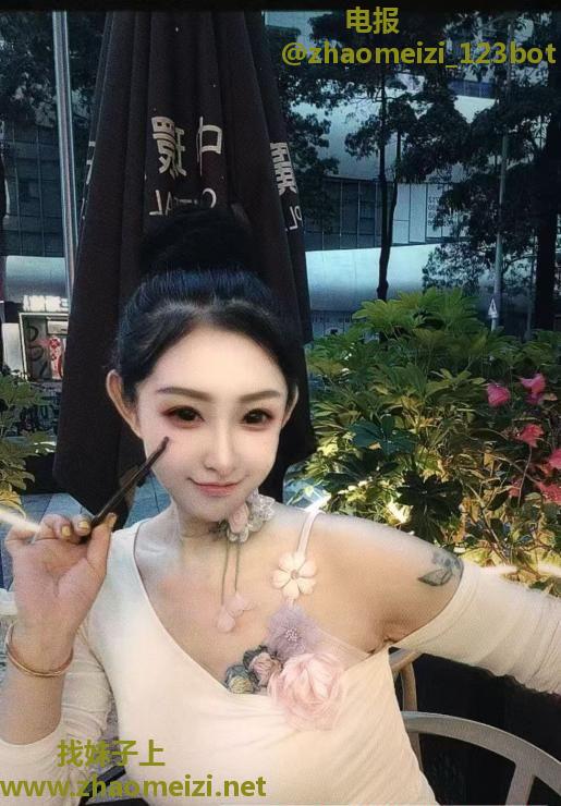 罗湖性感红酒妹