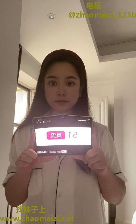 大连性感大胸小静