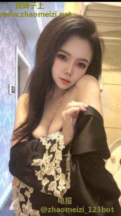 火辣风骚少妇